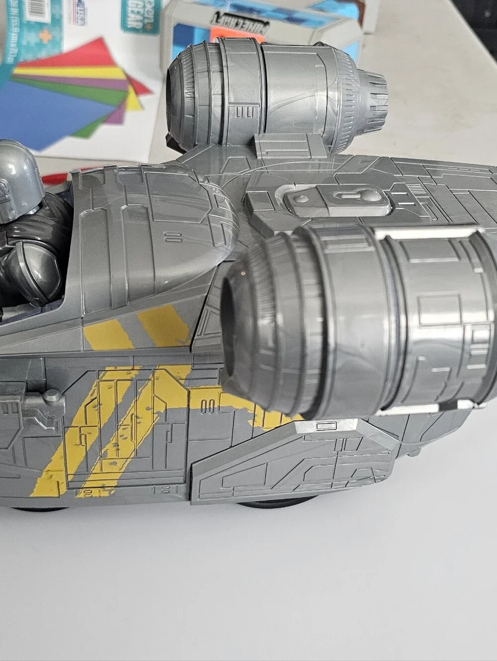 Star Wars The Mandalorian Gray and Yellow Razor Crest Remote Ship